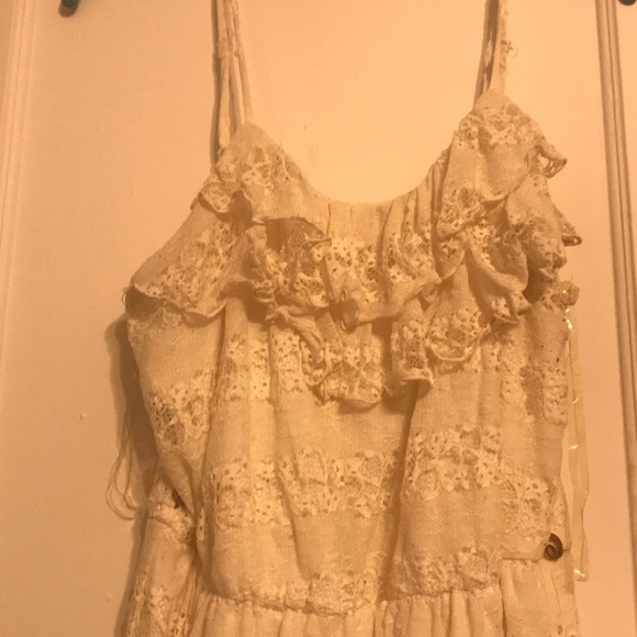 Cream Lace Dress - Picture 2 of 2